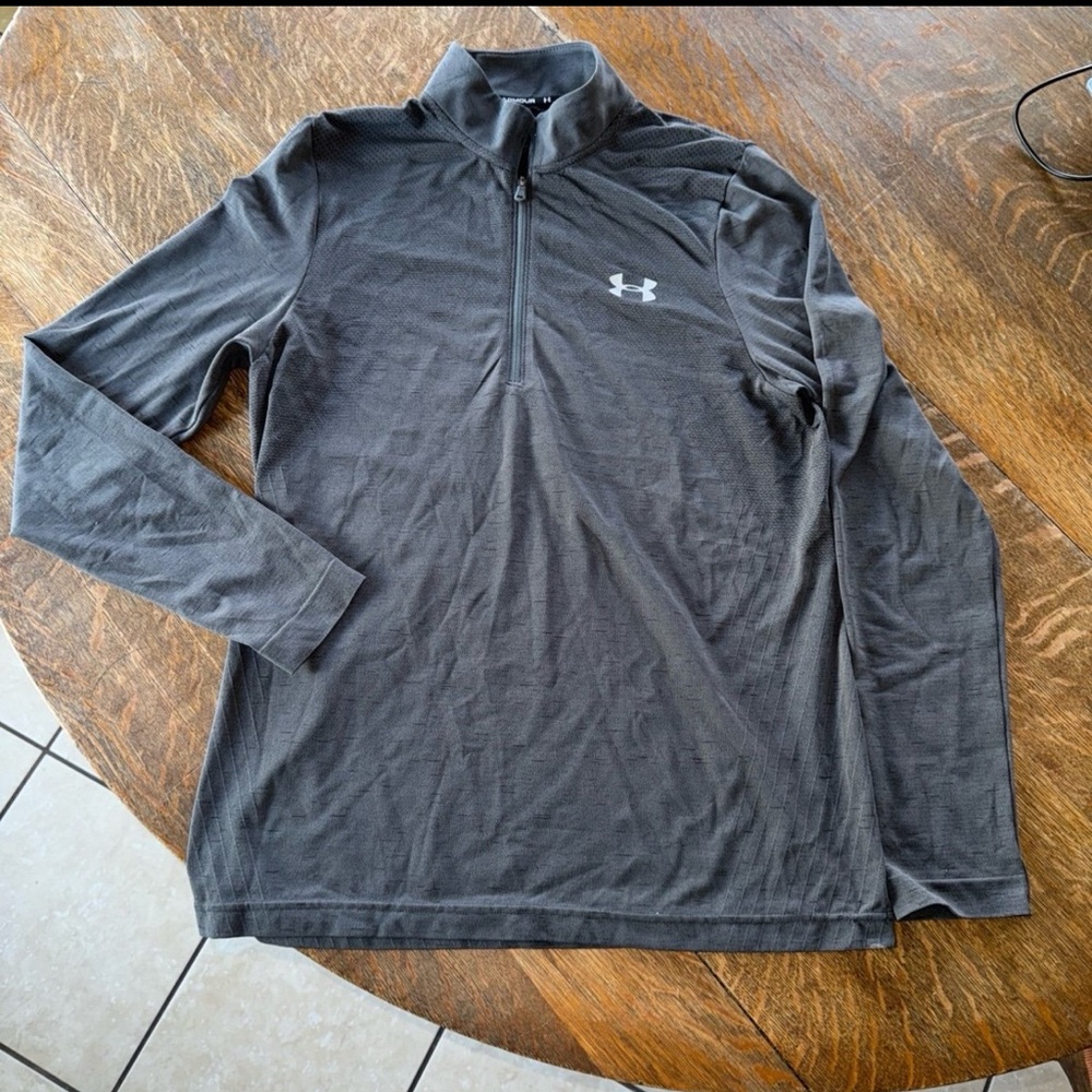 Under Armour Gray Long Sleeve Pullover Zip